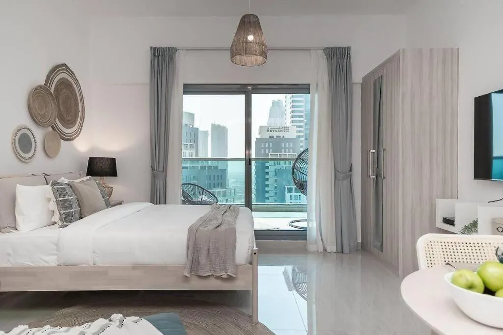 Apartment Elegant Studio With Pool And Gym Dubai United Arab Emirates